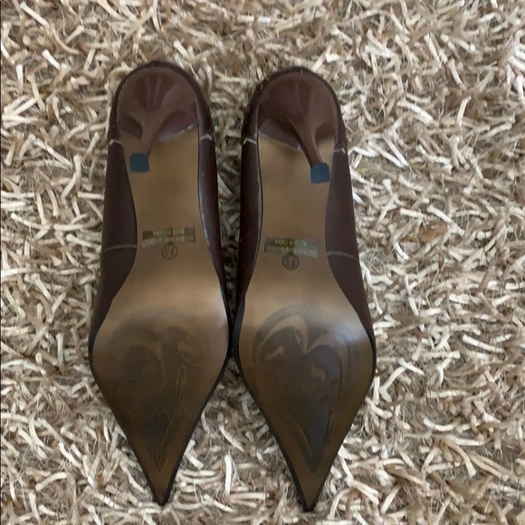 Heels - Picture 4 of 4